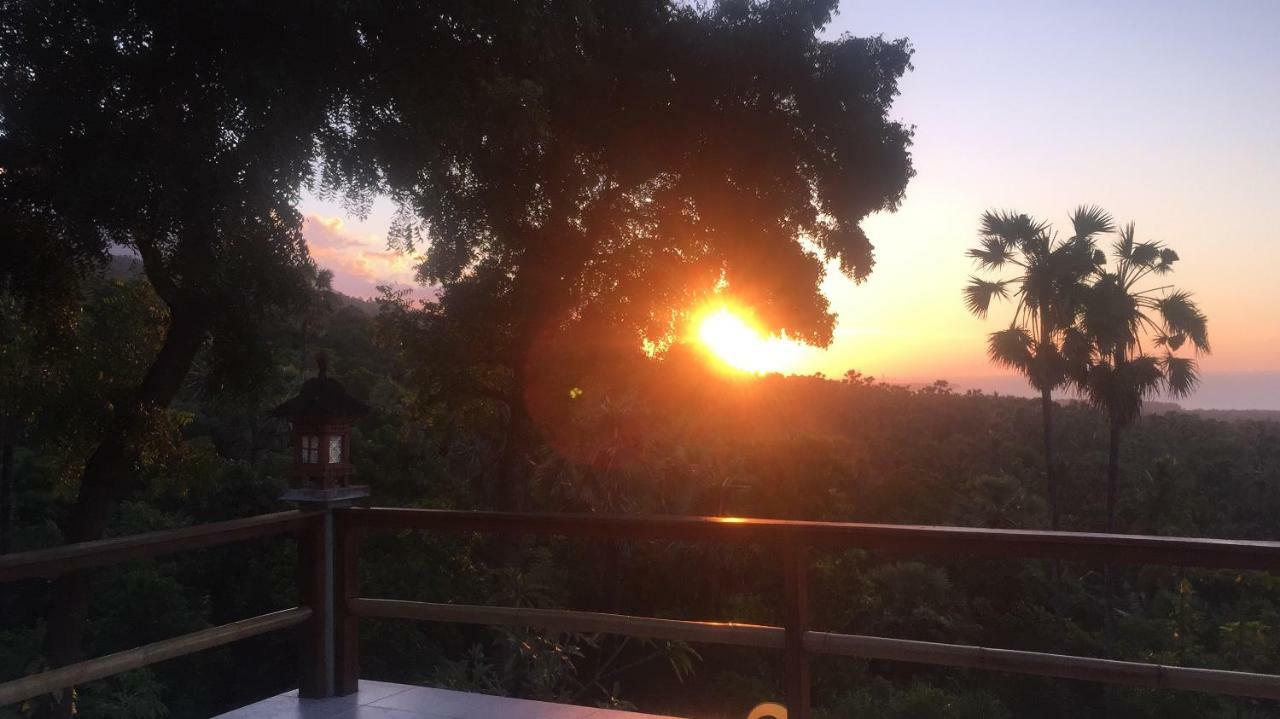 Villa Cantik Sambirenteng 그레텍 외부 사진