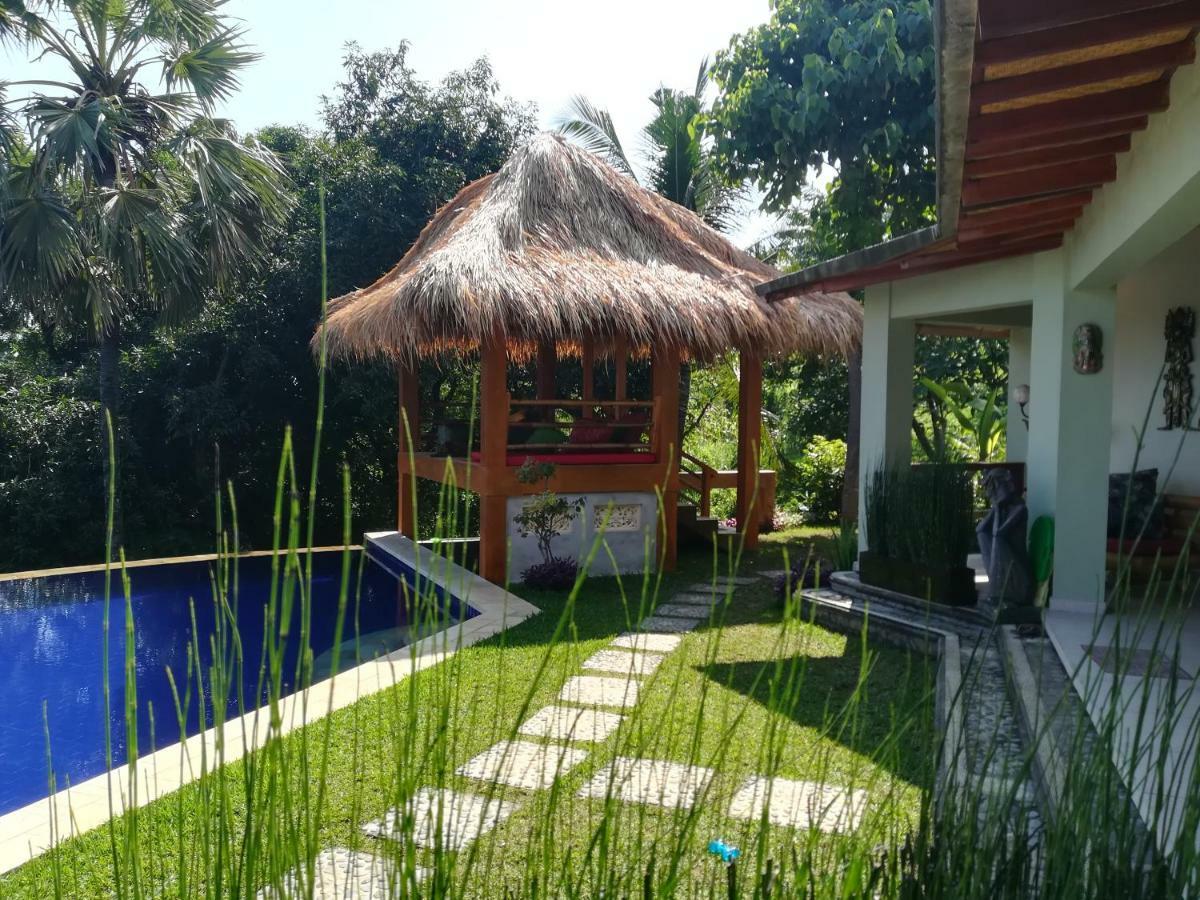Villa Cantik Sambirenteng 그레텍 외부 사진